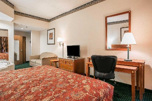 SureStay Plus Hotel by Best Western Augusta image 2